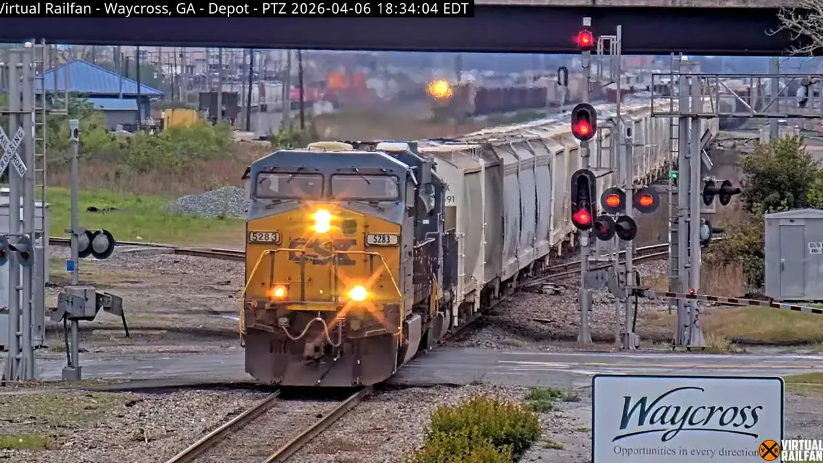 Waycross Rail Diamond Live Camera - GA, USA