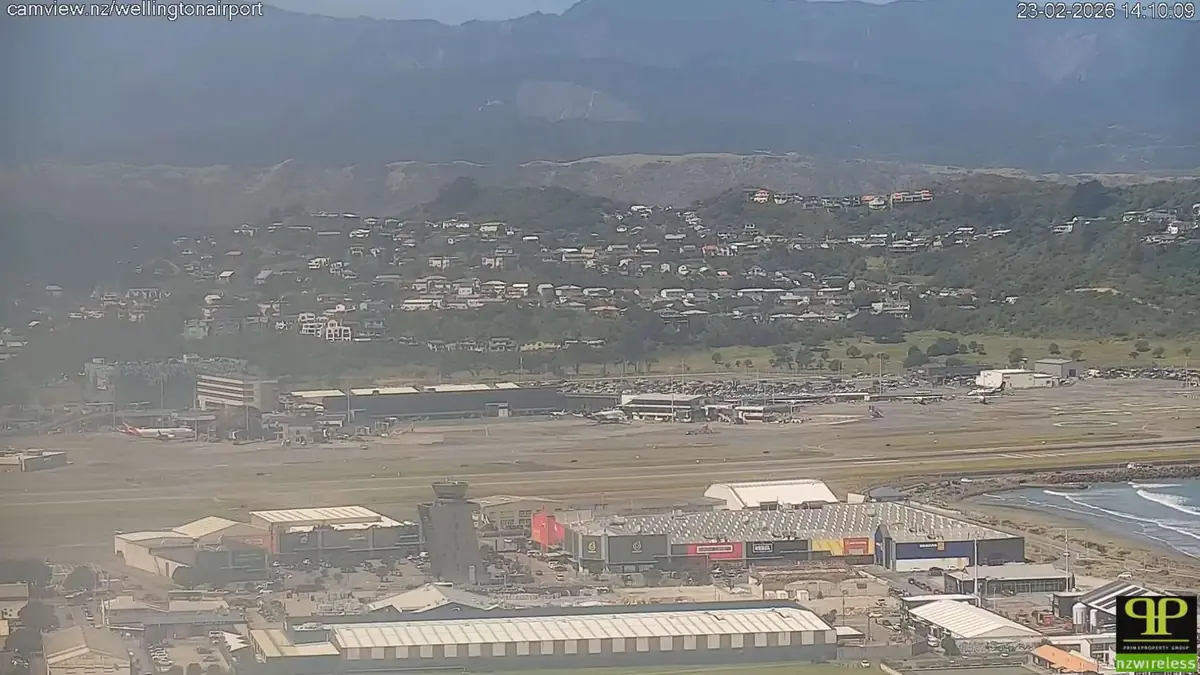 Wellington Airport Live Camera (WLG) - New Zealand