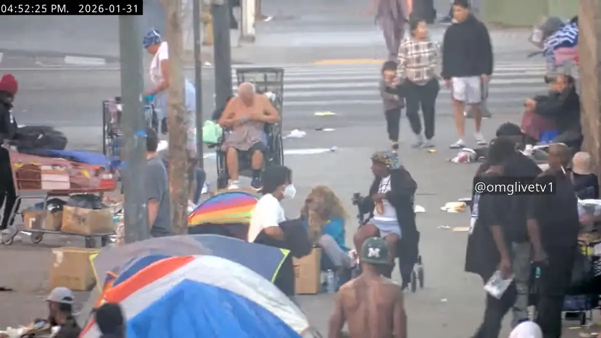 Skid Row Live Camera (Cam 1) - Los Angeles, California