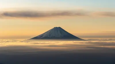 5 Incredible Volcano Live Cameras You Can Watch Right Now